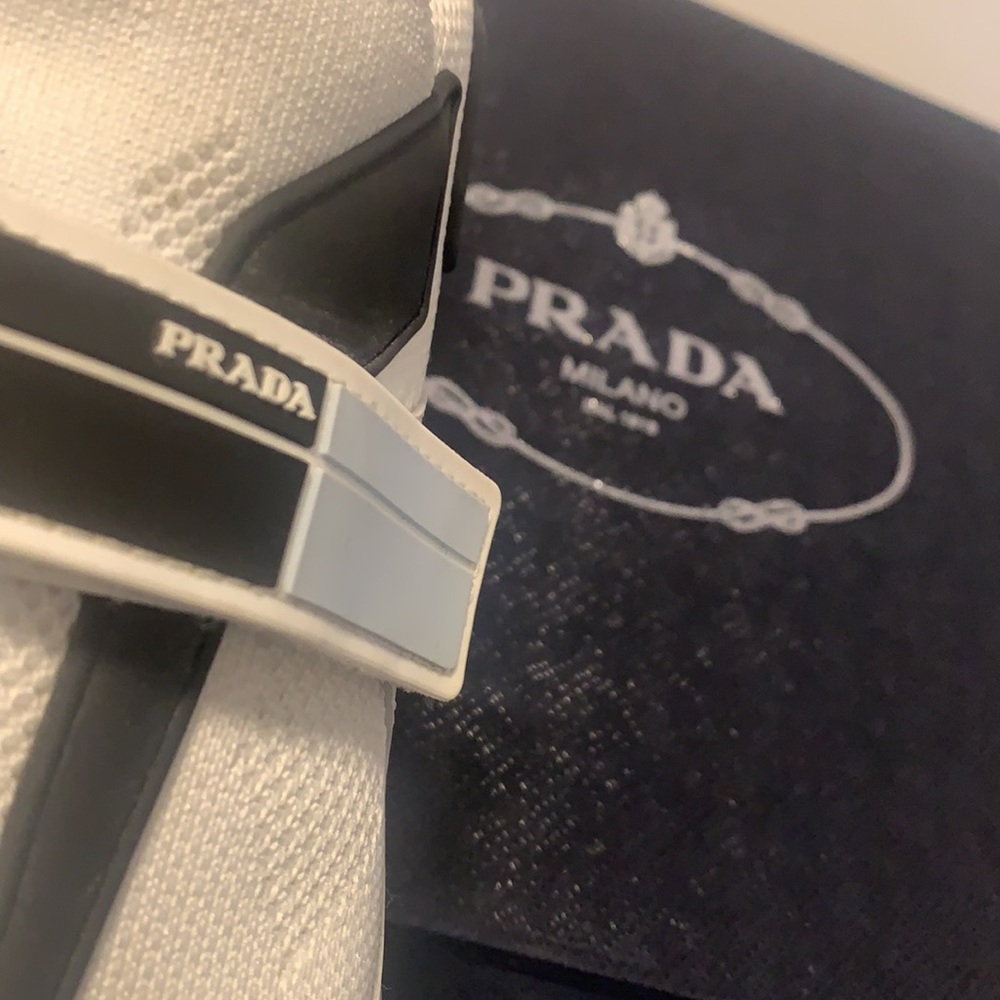 Prada cloudburst - Picture 6 of 10